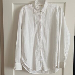 XiRENA Beau White Casual Button-Down Shirt XS